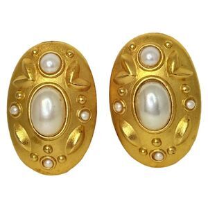 White Pearl Cabochon Clip On Button Earrings Brushed Gold Tone Cut Out